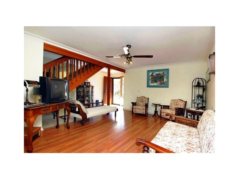 8 ‘Greenlands’, 35A Grevillea Drive, Varsity Lakes QLD 4227