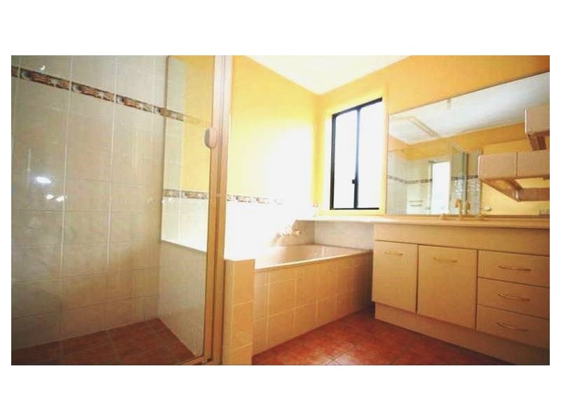 38 Sirec Way, Burleigh Heads QLD 4220