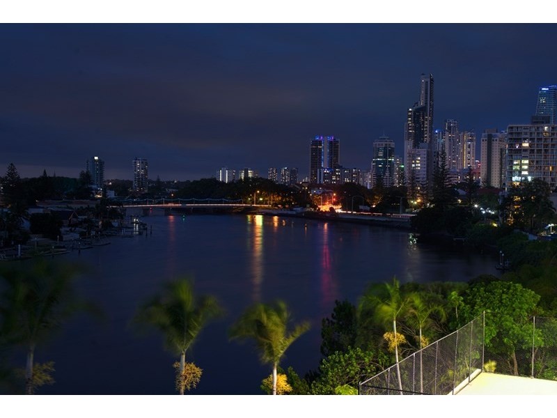 19/2894 Gold Coast Highway, Surfers Paradise QLD 4217