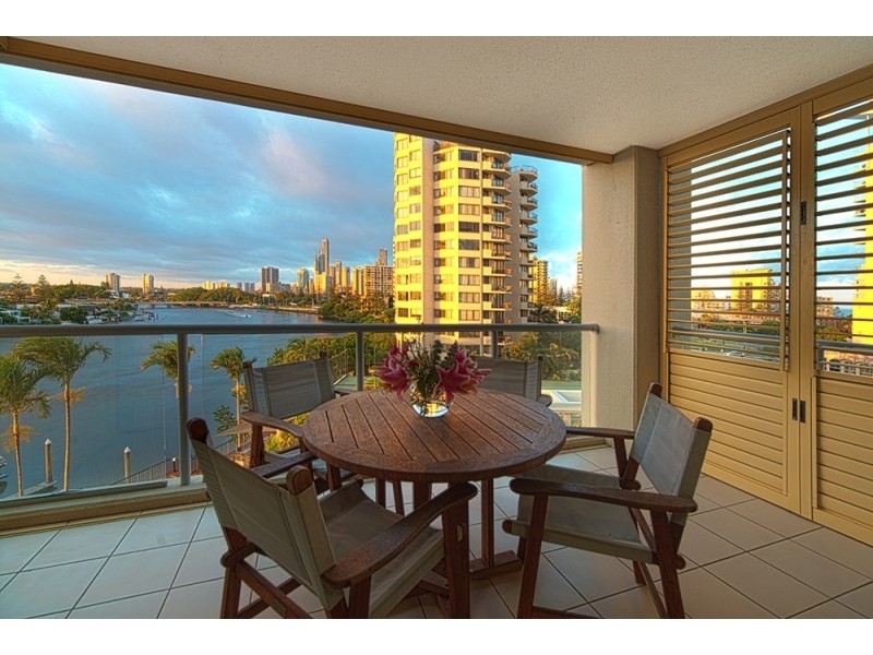 19/2894 Gold Coast Highway, Surfers Paradise QLD 4217