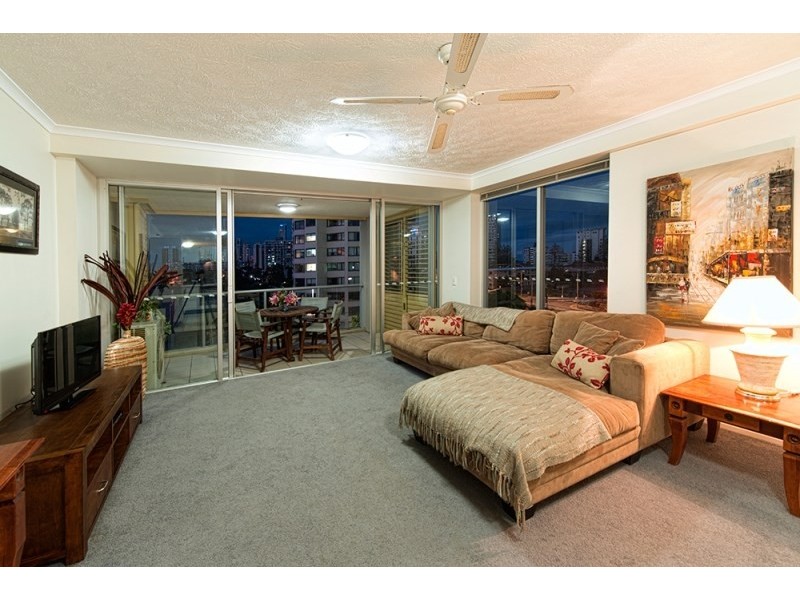 19/2894 Gold Coast Highway, Surfers Paradise QLD 4217