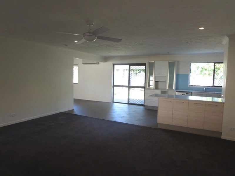 12 Caprice Court, Mermaid Waters QLD 4218