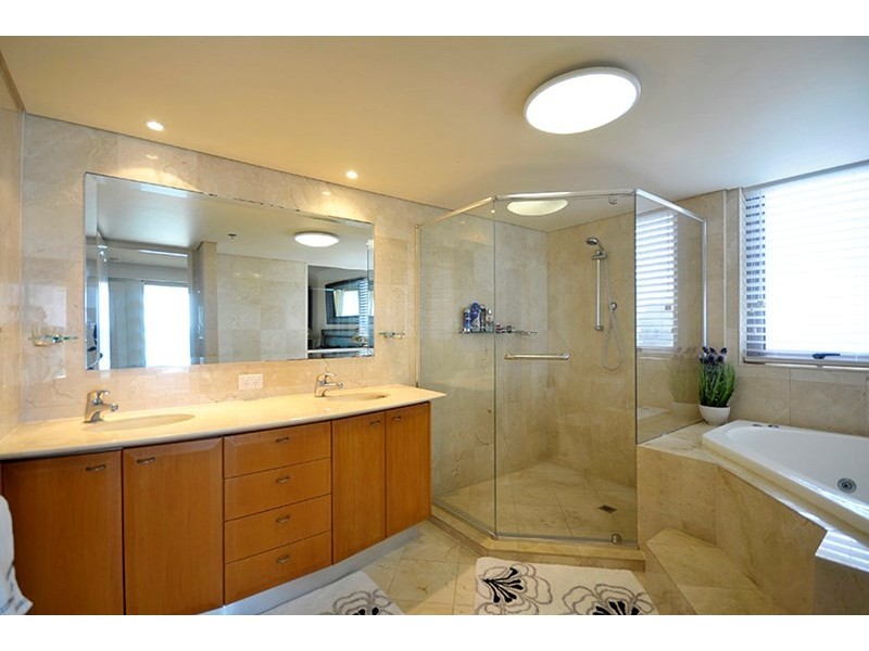 141 La Sabbia, 74 Old Burleigh Road, Surfers Paradise QLD 4217