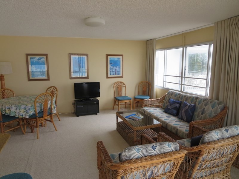 Unit 401 43 Garfield Terrace, Surfers Paradise QLD 4217