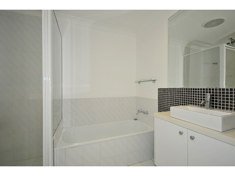 14/9 Francis Street, Mermaid Beach QLD 4218