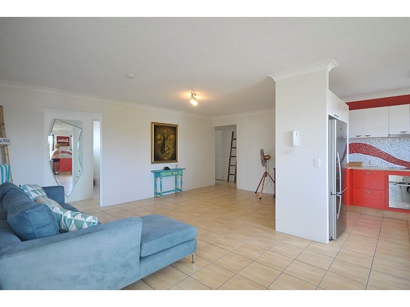 8/28 Dudley Street, Mermaid Beach QLD 4218