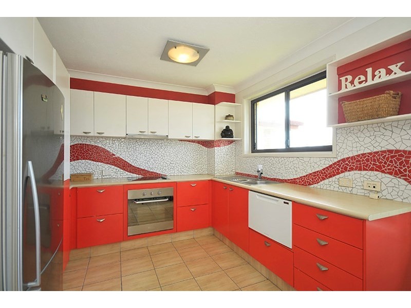 8/28 Dudley Street, Mermaid Beach QLD 4218