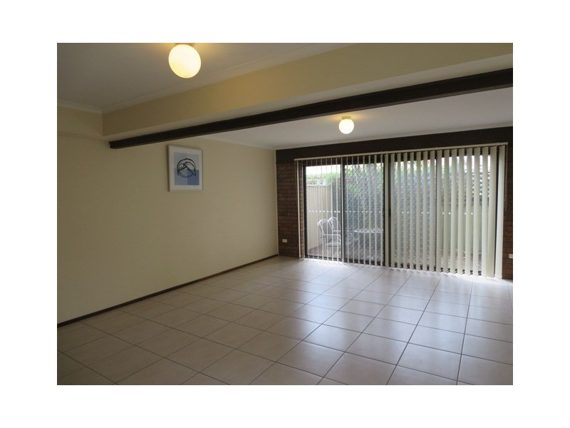 25/17 Duet Drive, Mermaid Waters QLD 4218