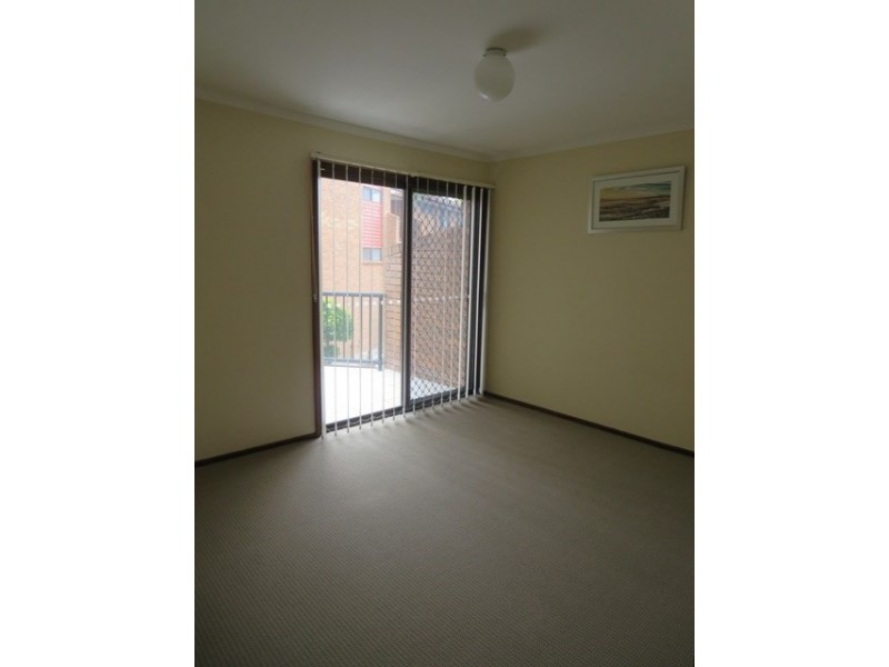 25/17 Duet Drive, Mermaid Waters QLD 4218