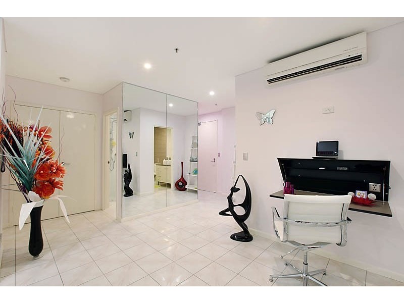 1102/1-3 Aqua Street, Southport QLD 4215