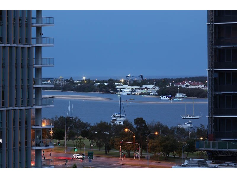 1102/1-3 Aqua Street, Southport QLD 4215