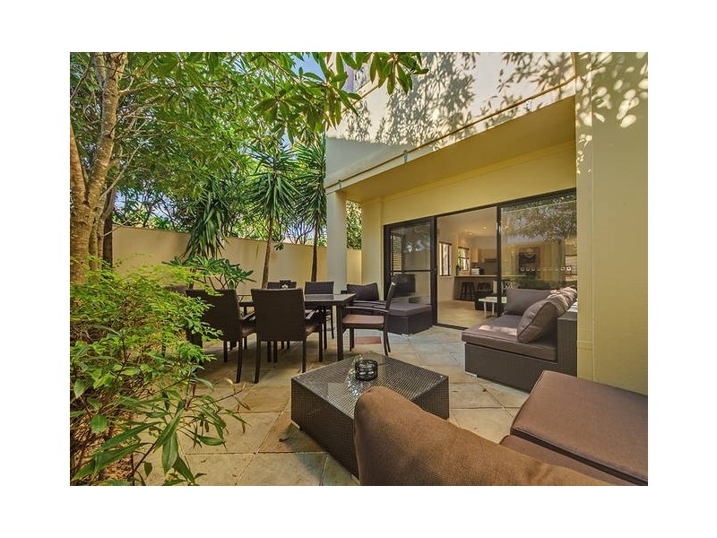 1/25 Hilda Street, Mermaid Beach QLD 4218