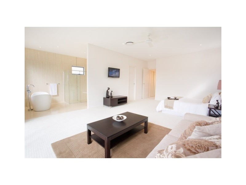 Mermaid Beach QLD 4218