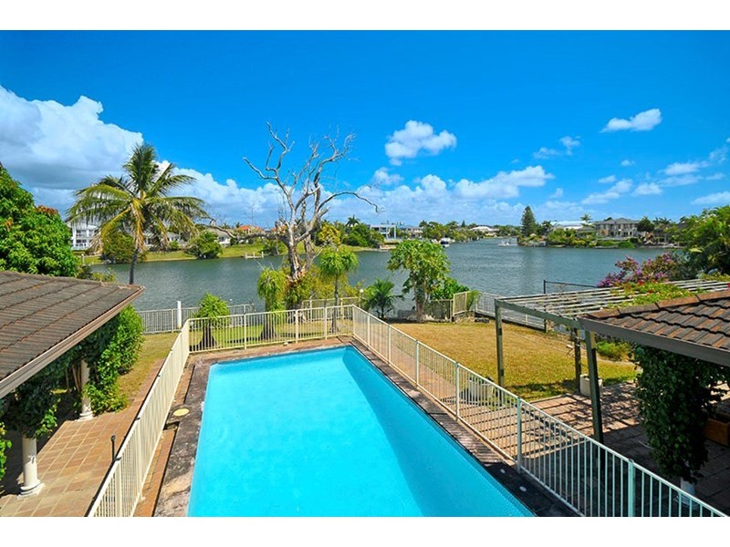 58 River Crescent, Broadbeach Waters QLD 4218