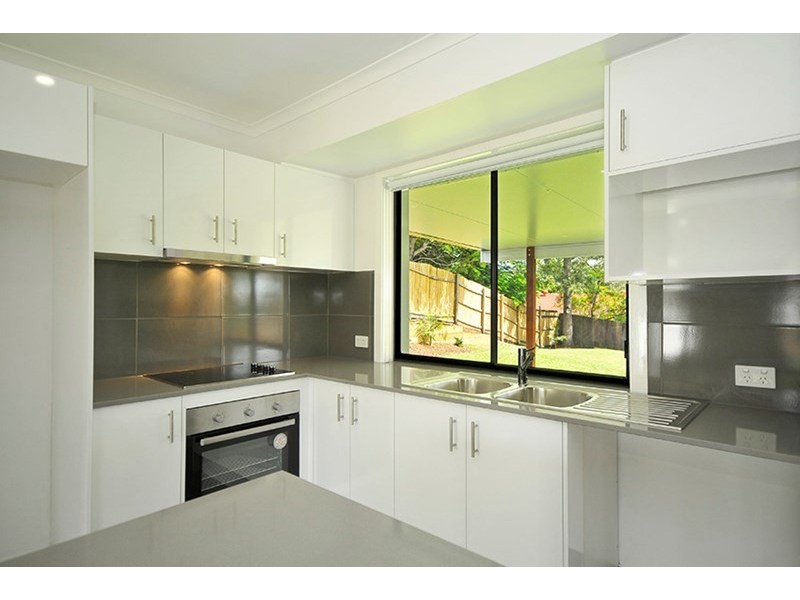 5 Tiley Court, Highland Park QLD 4211