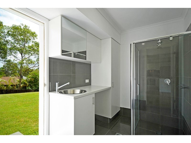 5 Tiley Court, Highland Park QLD 4211