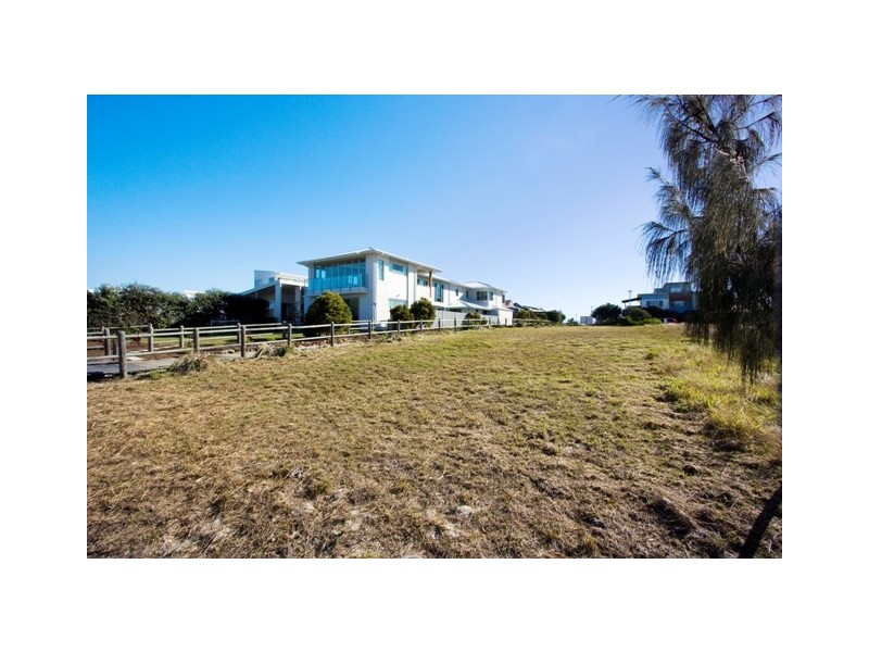24 Eclipse Lane, Casuarina NSW 2487