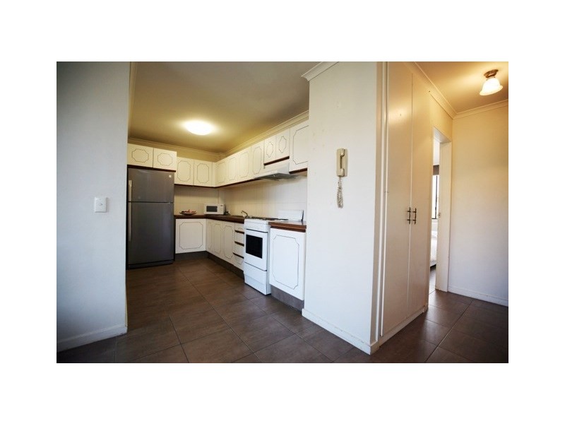 10/2619 Gold Coast Highway, Broadbeach QLD 4218