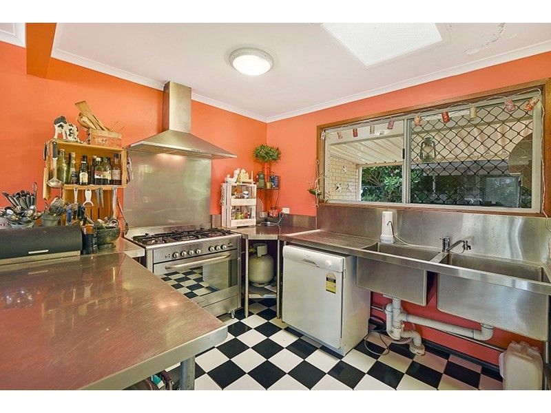 118 Tahiti Avenue, Palm Beach QLD 4221