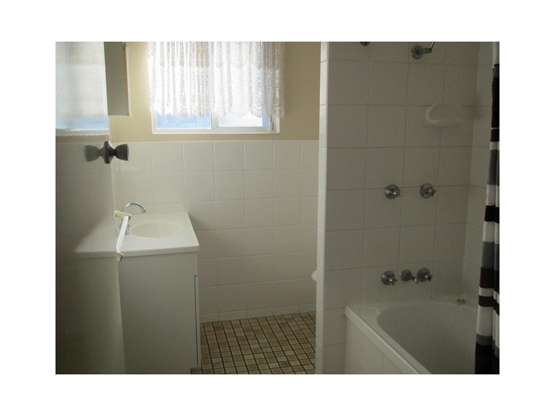 4/18 Peerless Avenue, Mermaid Beach QLD 4218