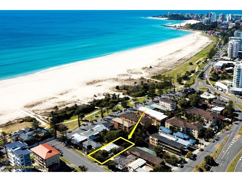 4 Lang Street, Bilinga QLD 4225