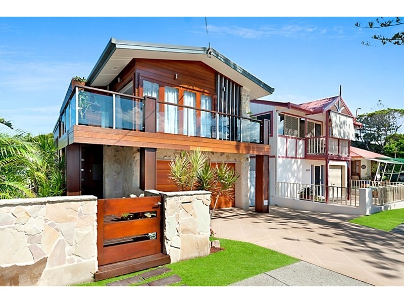 12 Tomewin Street, Currumbin QLD 4223
