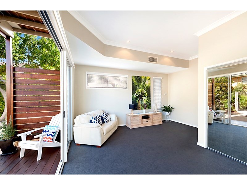 12 Tomewin Street, Currumbin QLD 4223