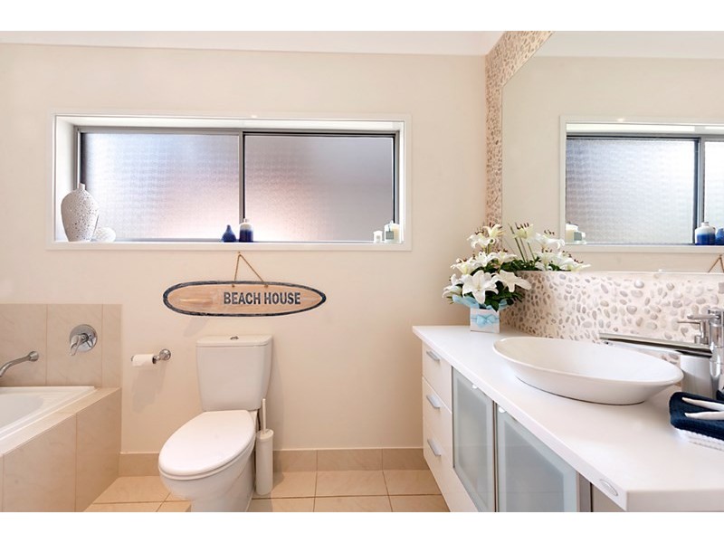 12 Tomewin Street, Currumbin QLD 4223