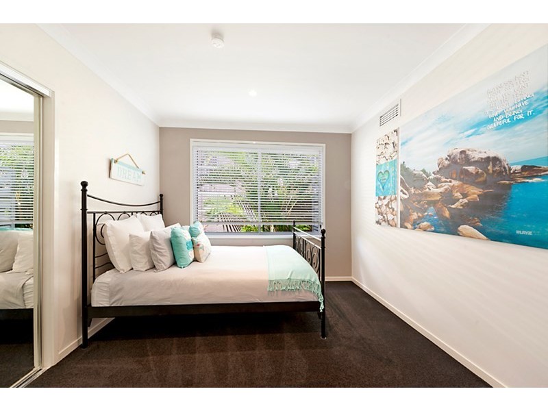 12 Tomewin Street, Currumbin QLD 4223