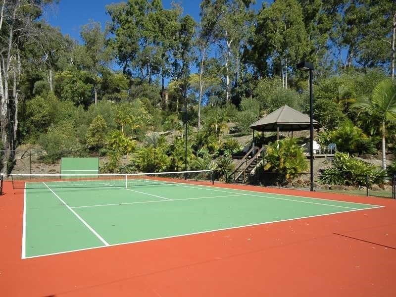 303 Trees Road, Tallebudgera QLD 4228