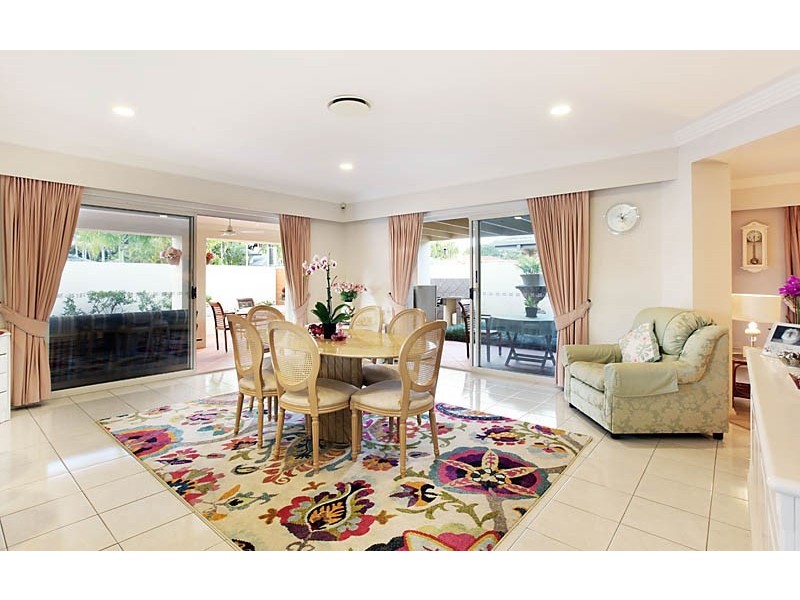 2 Key Largo, Clear Island Waters QLD 4226