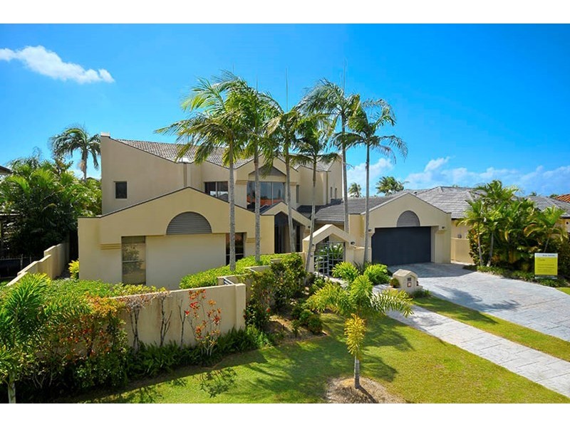 38 Beauty Point Drive, Robina QLD 4226