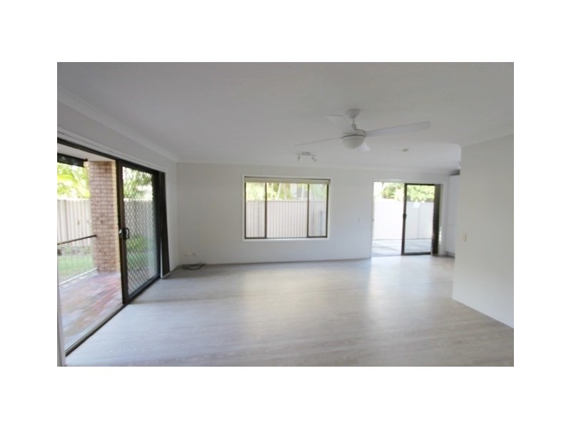 2/38 Ocean Street, Mermaid Beach QLD 4218