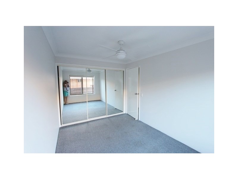 2/38 Ocean Street, Mermaid Beach QLD 4218