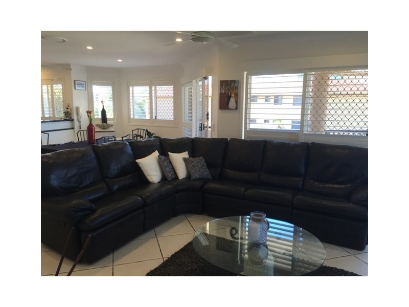 5/31 Peerless Avenue, Mermaid Beach QLD 4218