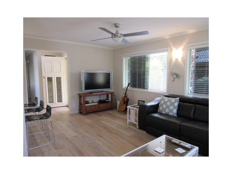 49 Mitchell Avenue, Currumbin QLD 4223