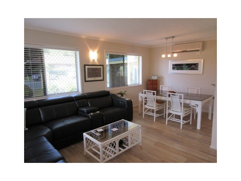 49 Mitchell Avenue, Currumbin QLD 4223