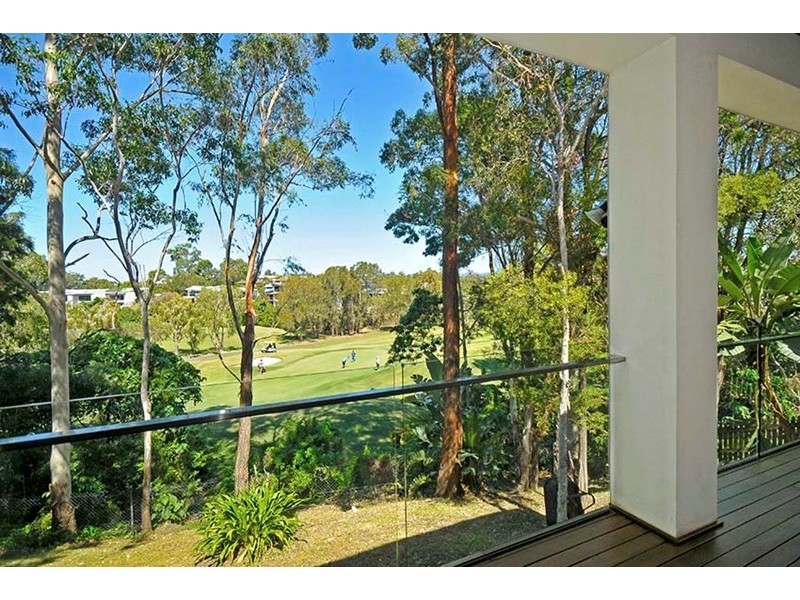 19 Grenaside Court, Robina QLD 4226