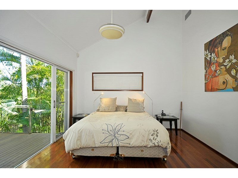 19 Grenaside Court, Robina QLD 4226