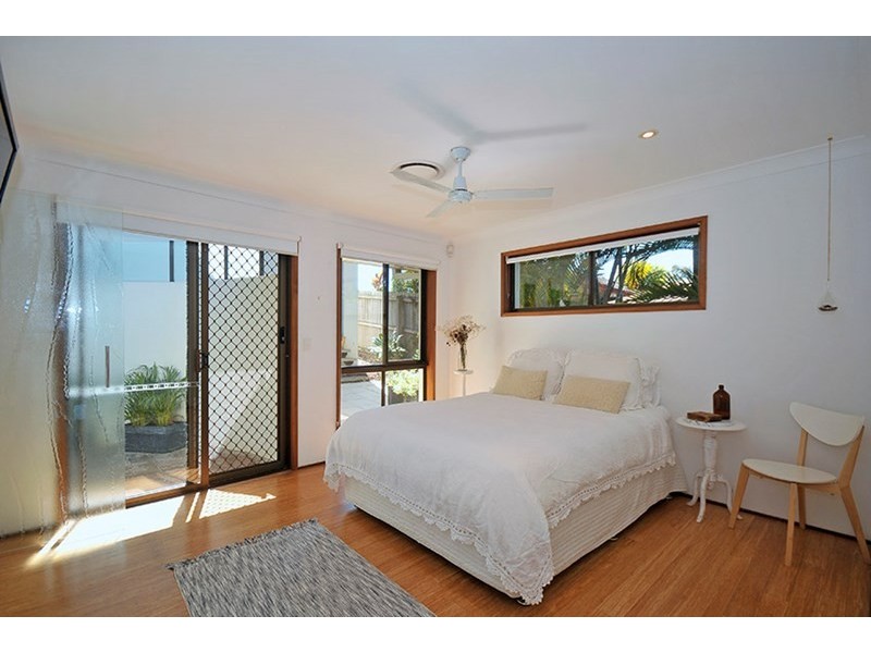 19 Grenaside Court, Robina QLD 4226