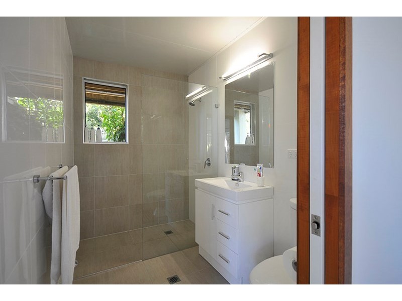 19 Grenaside Court, Robina QLD 4226