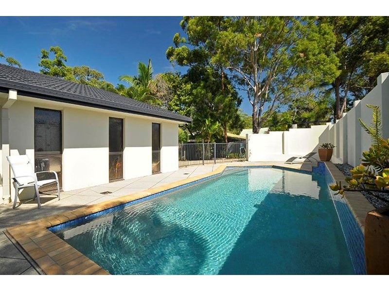 19 Grenaside Court, Robina QLD 4226