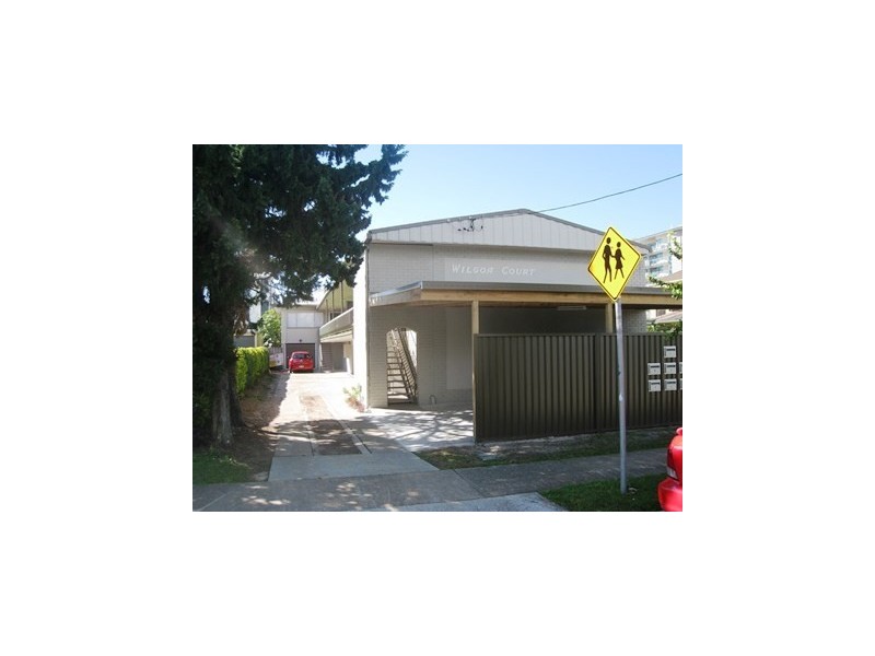 4/75 Golden Four, Bilinga QLD 4225