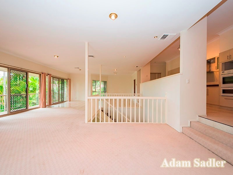 87 Glen Eagles Drive, Robina QLD 4226