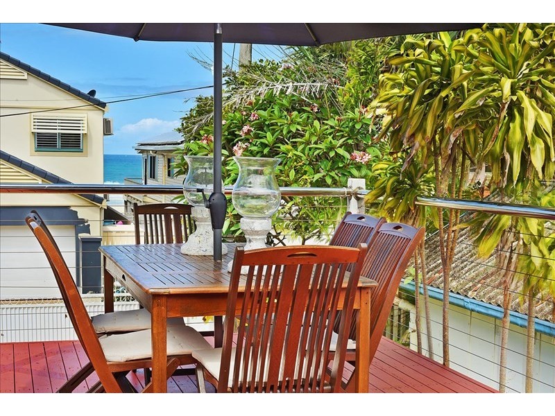 236 Jefferson Lane, Palm Beach QLD 4221