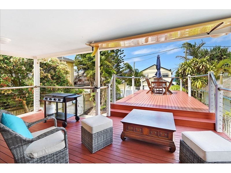 236 Jefferson Lane, Palm Beach QLD 4221