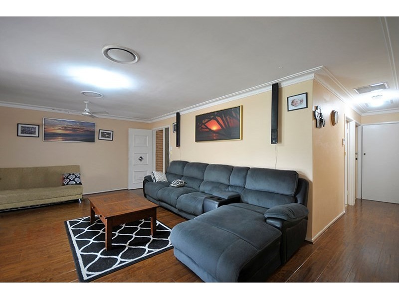 25 Denawen Street, Palm Beach QLD 4221