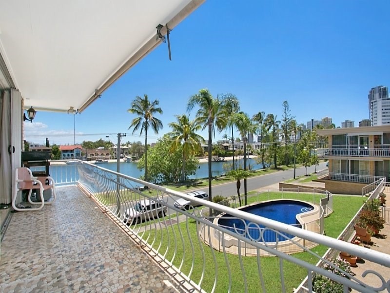 12/11 Watson Esplanade, Surfers Paradise QLD 4217