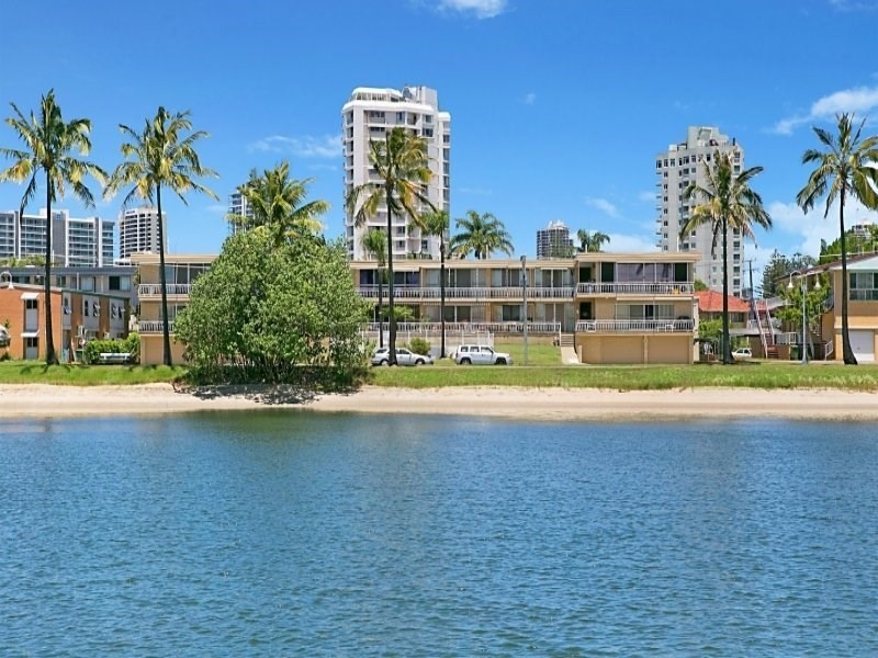 12/11 Watson Esplanade, Surfers Paradise QLD 4217