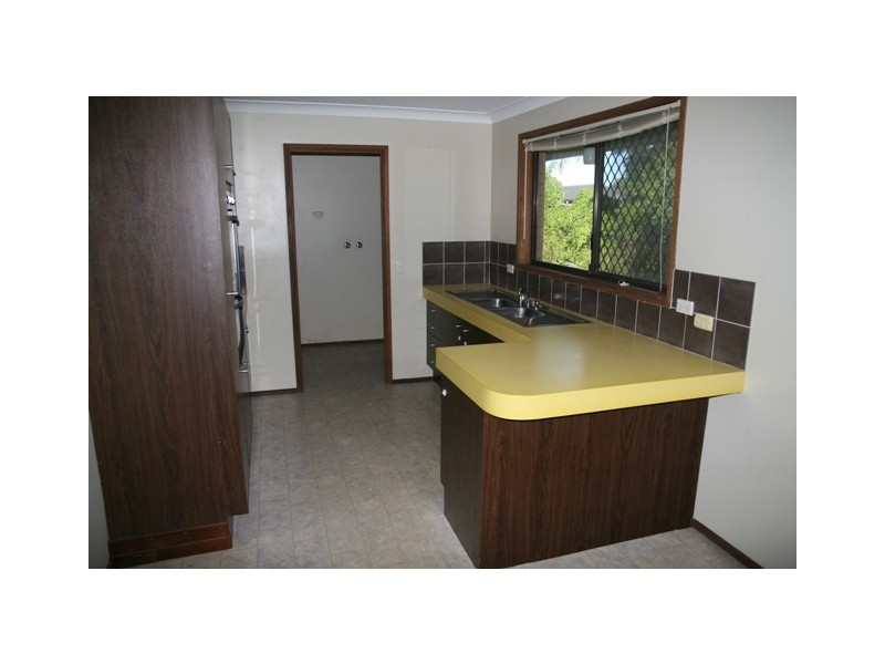 8 Lautoka Court, Clear Island Waters QLD 4226